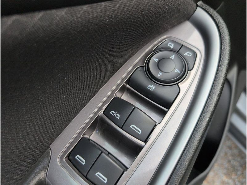 Used 2024 Chevrolet Malibu LTImage 12