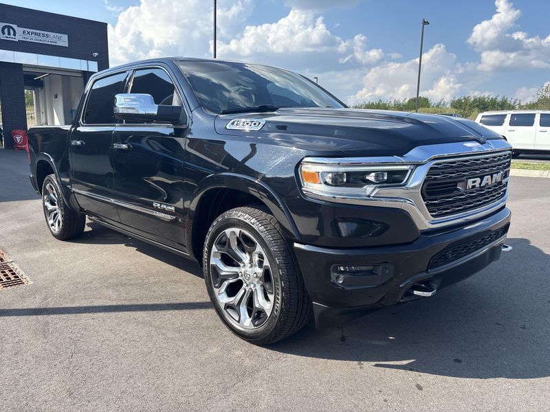 Used 2020 RAM 1500 LimitedImage 9