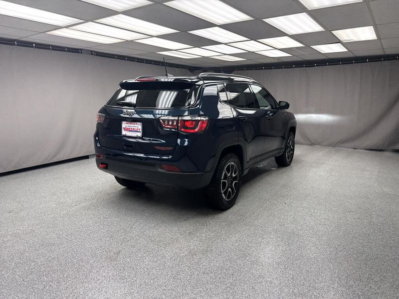 New 2026 Jeep Compass Trailhawk 4x4Image 3