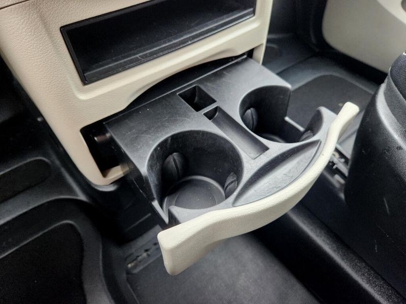 Used 2019 Dodge Grand Caravan SXT
