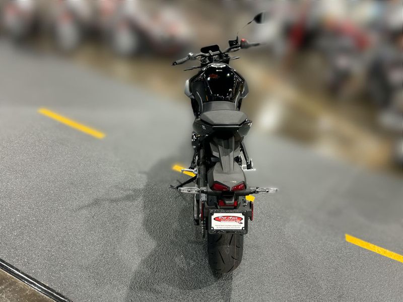 New 2026 Suzuki GSX-8S Image 15