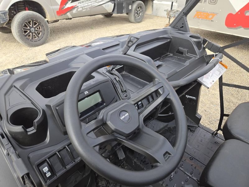New 2026 Can-Am DEFENDER MAX DPS HD9 