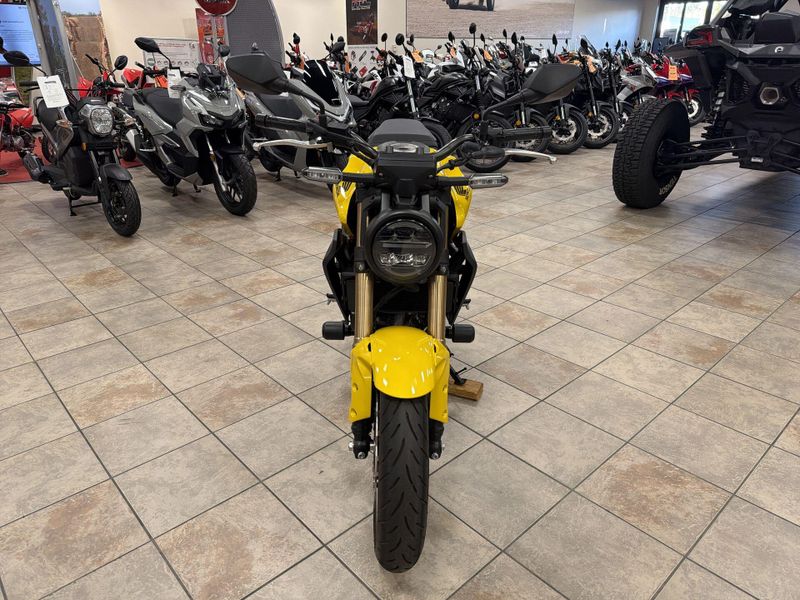 Used 2024 Honda CB300R ABS Image 12