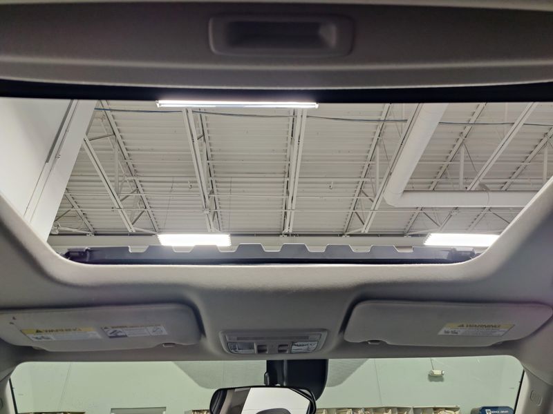 2022 Honda HR-V EX AWD w/SunroofImage 8