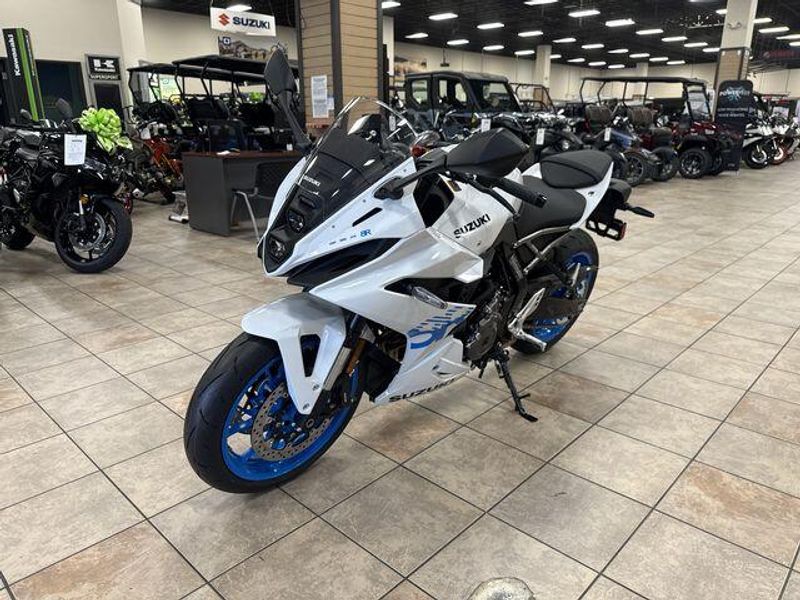 New 2026 Suzuki GSX-8R Image 13