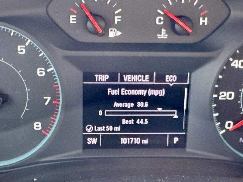 Used 2023 Chevrolet Malibu LTImage 14