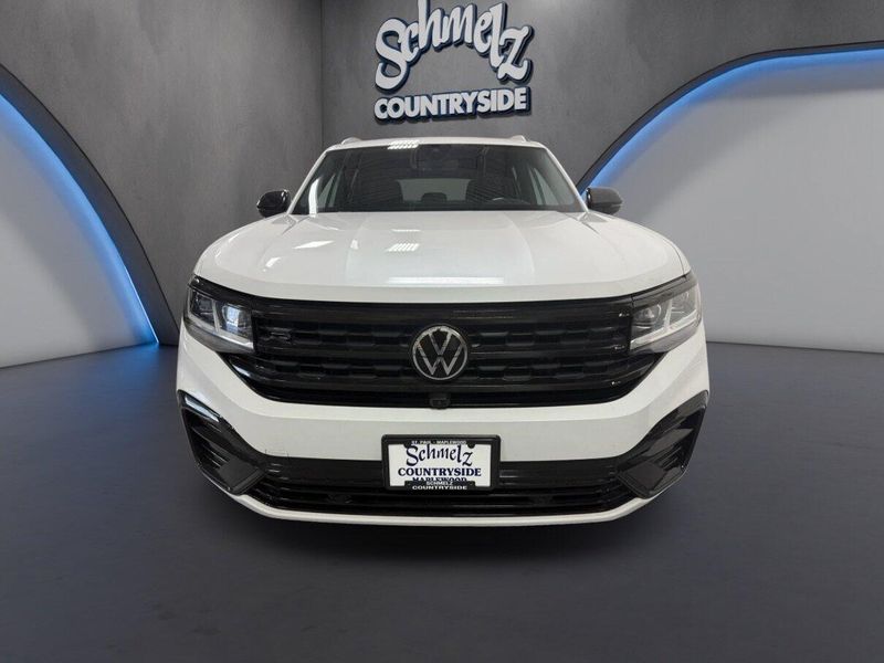 Used 2023 Volkswagen Atlas Cross Sport V6 SEL Premium R-Line AWD w/Sunroof & NavImage 2