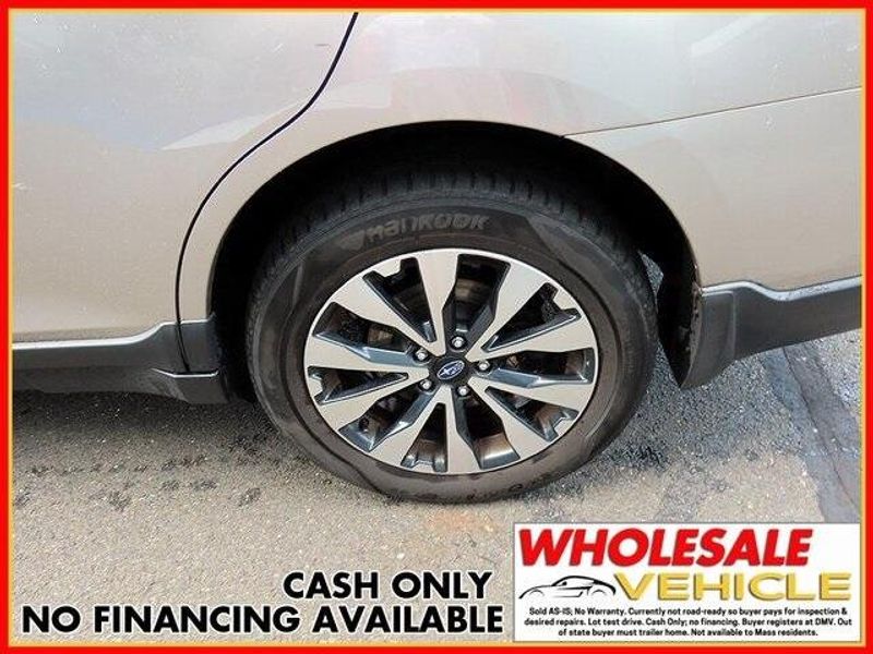 2015 Subaru Outback 2.5iImage 4