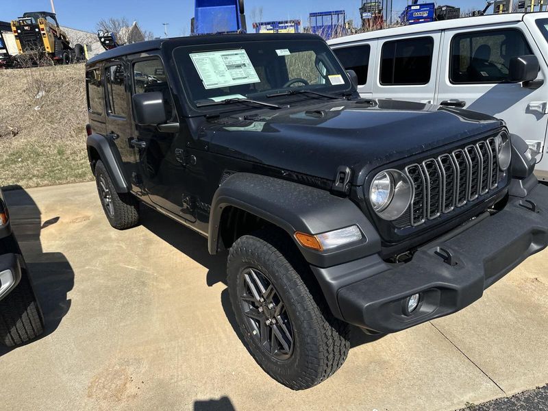 2025 Jeep Wrangler 4-door Sport SImage 3