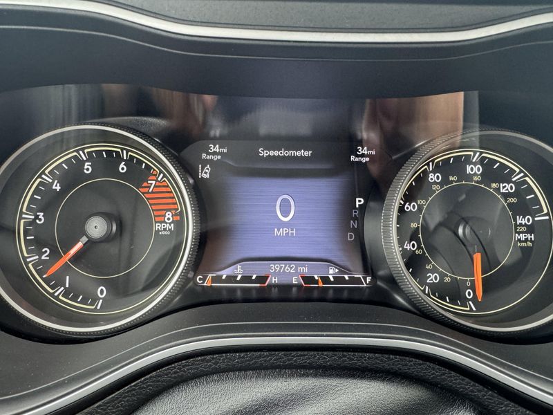 Used 2022 Jeep Cherokee LimitedImage 14