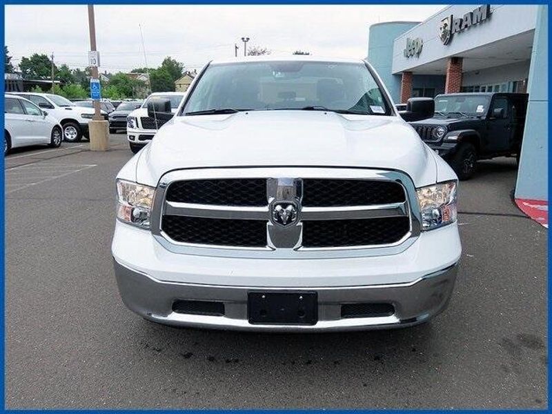 2024 RAM 1500 Classic SLTImage 3