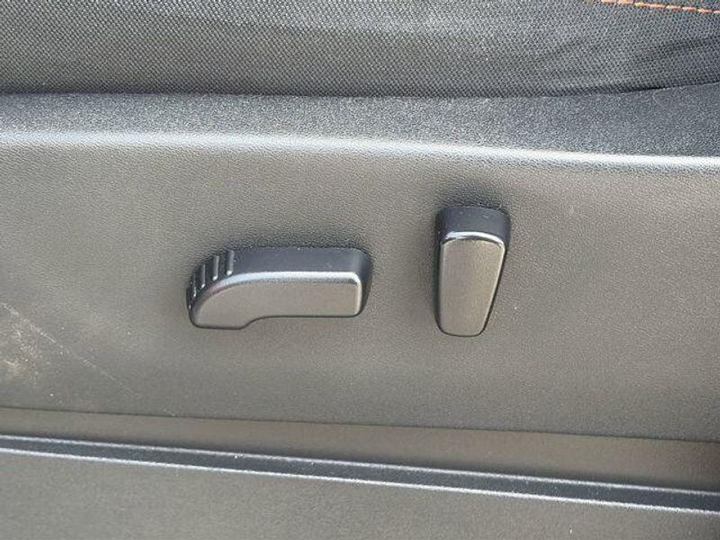 Used 2022 Nissan Frontier PRO-XImage 22