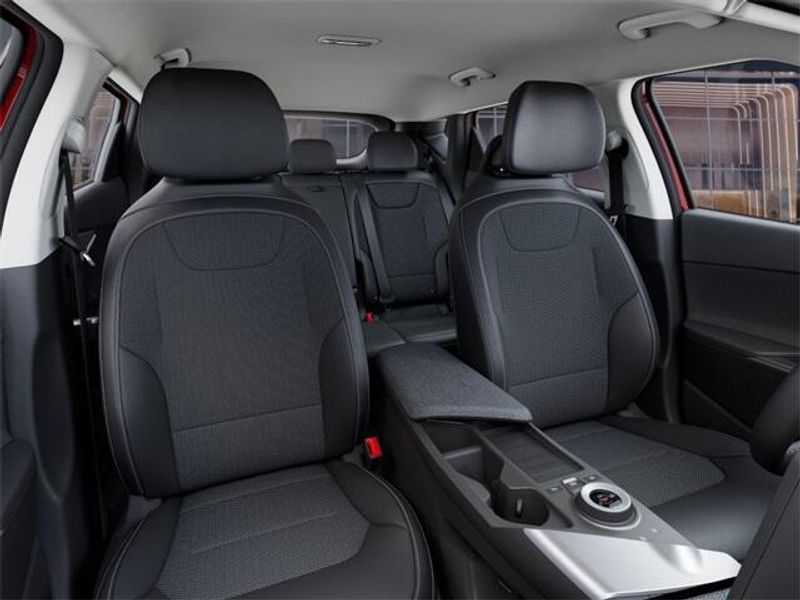 2025 Kia EV6 LightImage 15