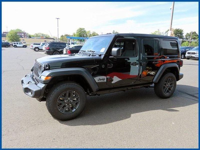 New 2025 Jeep Wrangler 4-DOOR SPORT S