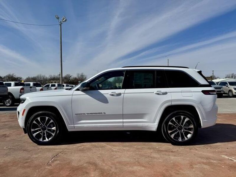 2025 Jeep Grand Cherokee Overland 4x4Image 8