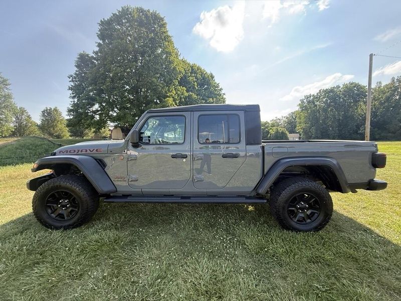 2021 Jeep Gladiator Mojave photo 6