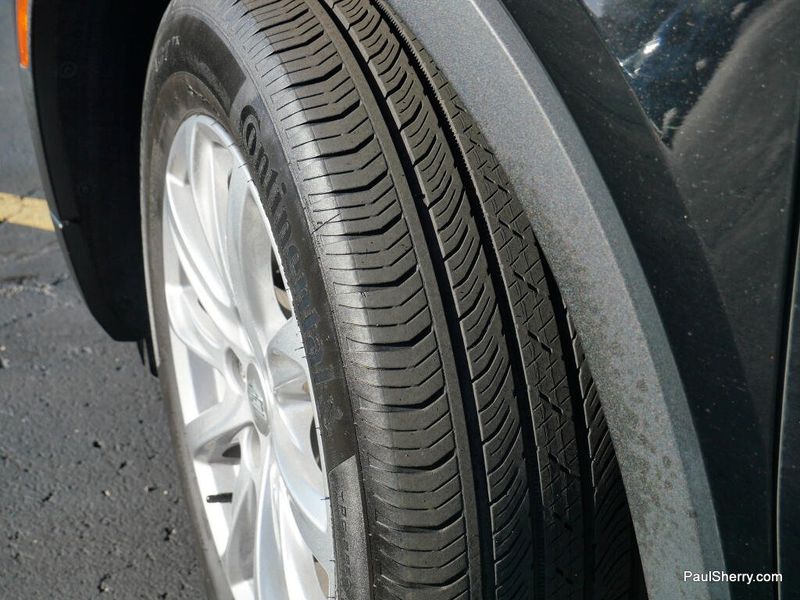 Used 2023 Cadillac XT4 AWD Luxury