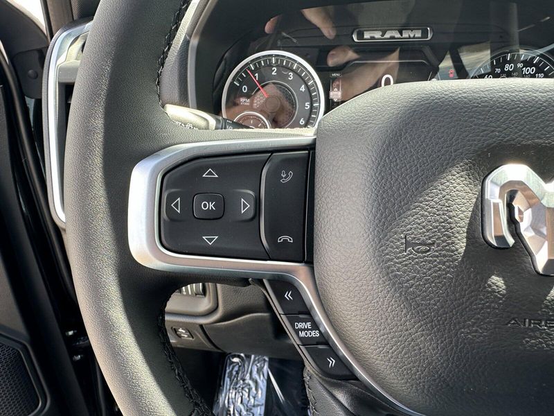 2025 RAM 1500 Big HornImage 17