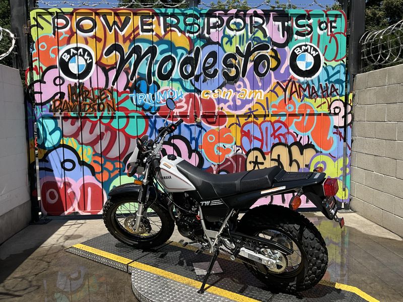 New 2025 Yamaha TW200 Image 7