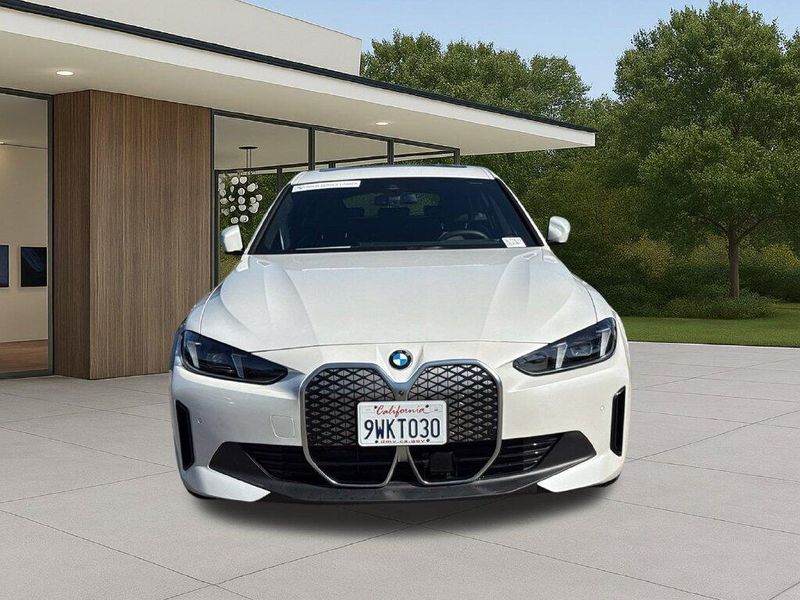 Used 2026 BMW i4 eDrive40Image 4