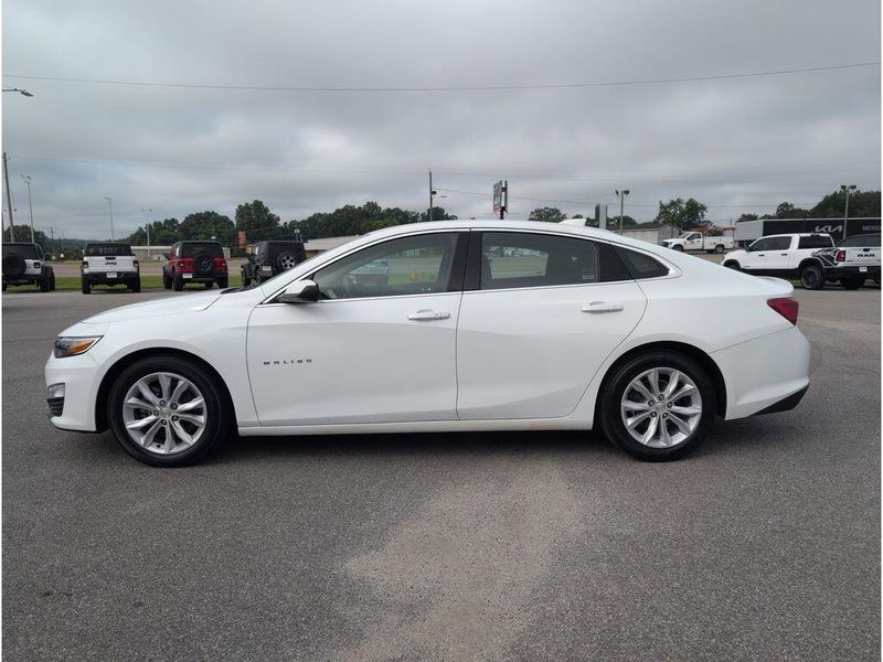 2023 Chevrolet Malibu LTImage 2