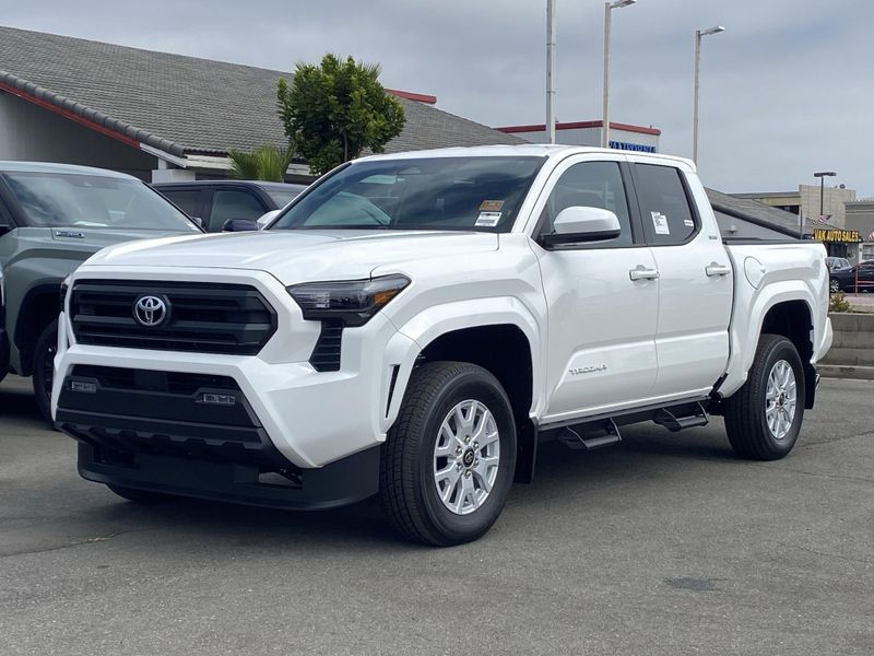 New 2025 Toyota Tacoma SR5Image 6