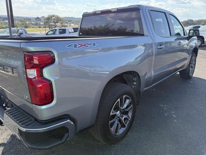 2023 Chevrolet Silverado 1500 LT photo 13