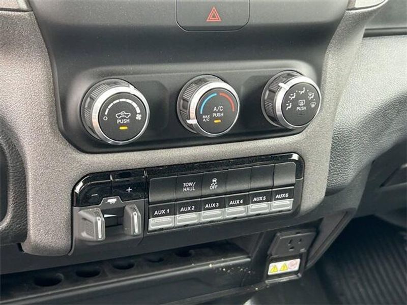 New 2023 RAM 2500 Tradesman Crew Cab 4x2 8