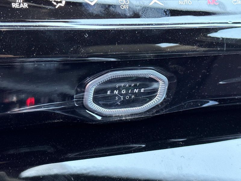 New 2026 Jeep Grand Cherokee L Laredo Altitude 4x2