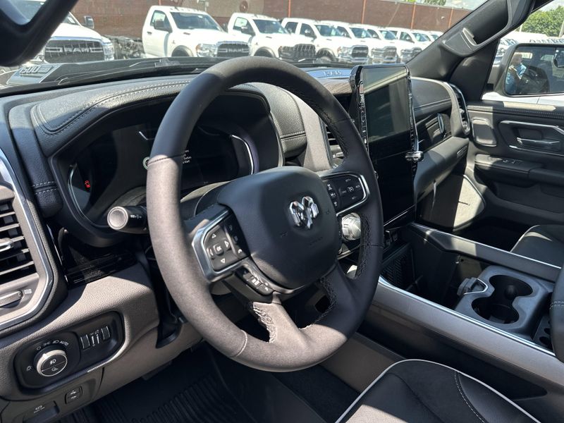 2025 RAM 1500 Laramie Crew Cab 4x4 5