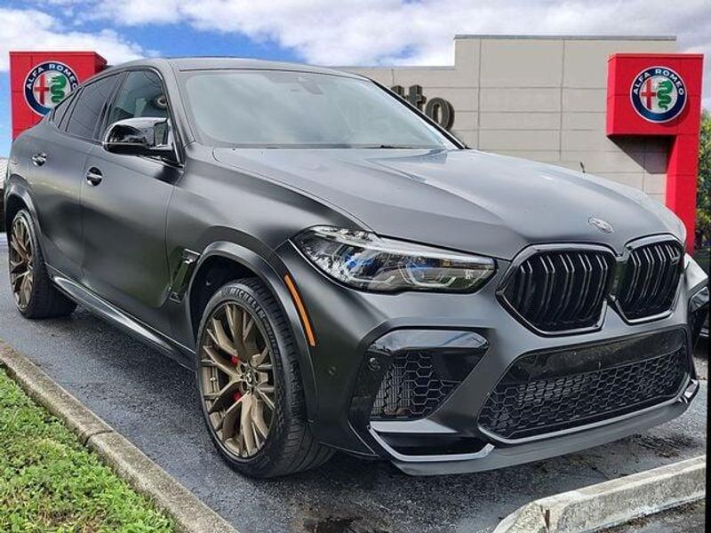2022 Bmw X6 M photo 3
