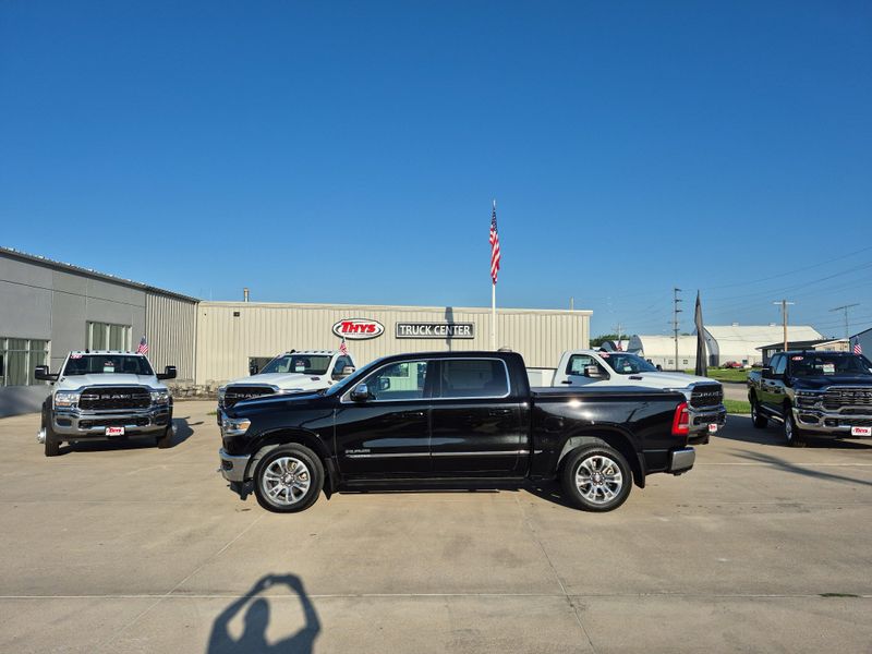 2023 RAM 1500 LimitedImage 40