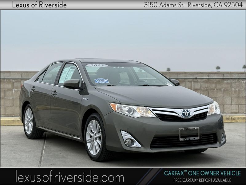 2013 Toyota Camry Hybrid XLEImage 1