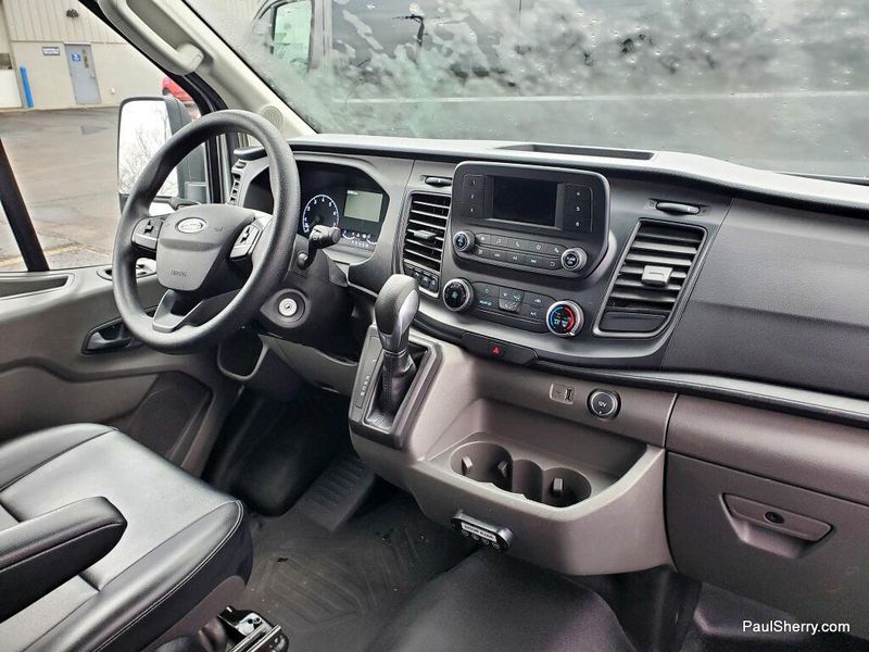 2020 Ford Transit photo 3