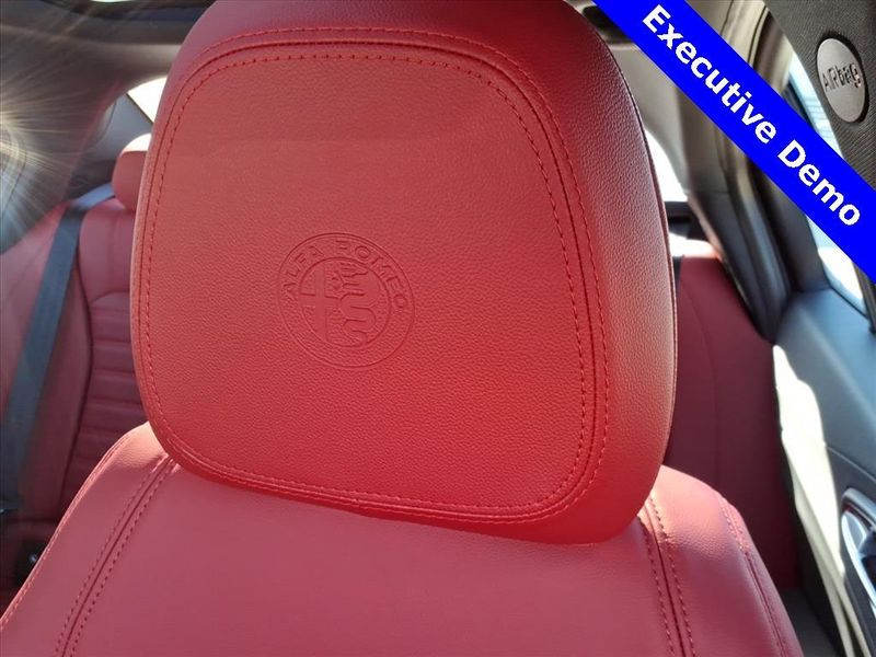 New 2025 Alfa Romeo Giulia RwdImage 15