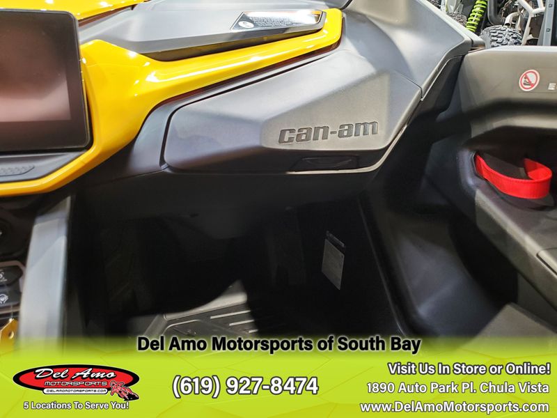 2024 Can-Am 7ARA  in a CARBON BLACK & NEO YELLOW exterior color. Del Amo Motorsports delamomotorsports.com 