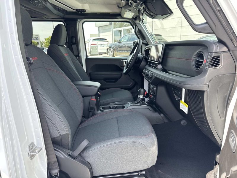New 2026 Jeep Gladiator Rubicon 4x4