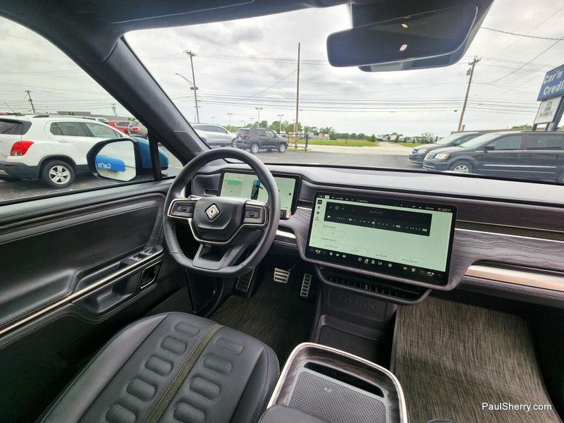 2023 Rivian R1S Launch EditionImage 38