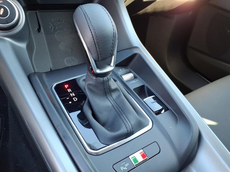 New 2026 Alfa Romeo Tonale Veloce AwdImage 20