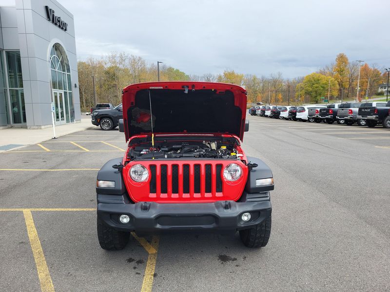 Used 2018 Jeep Wrangler Unlimited SportImage 23