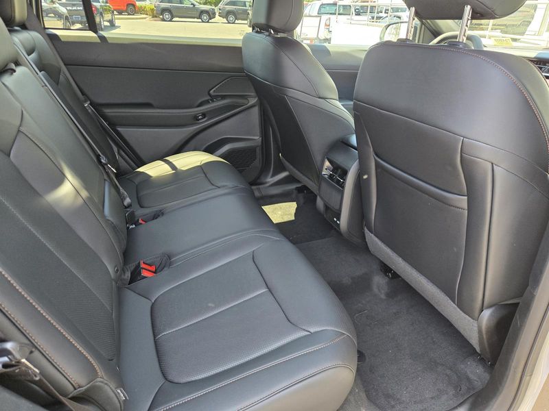 New 2026 Jeep Cherokee Limited 4x4