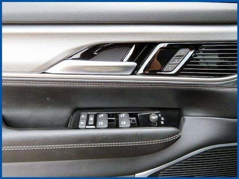 2025 Jeep Wagoneer Carbide 4x4Image 14