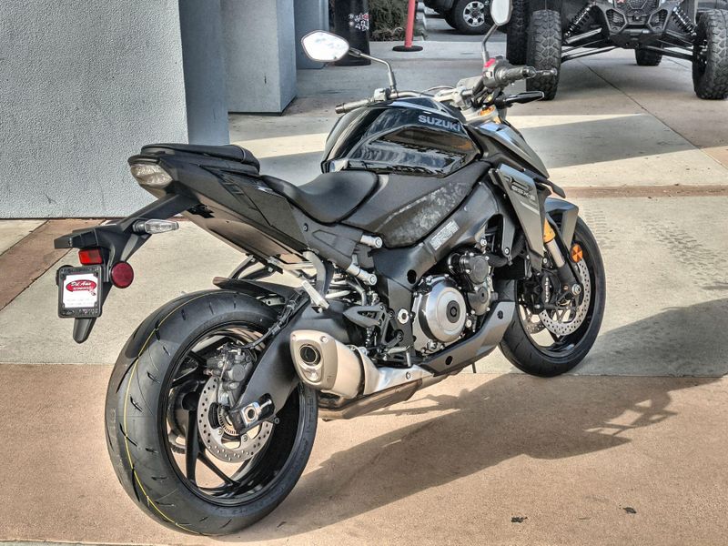 New 2027 Suzuki GSX-S1000 Image 17