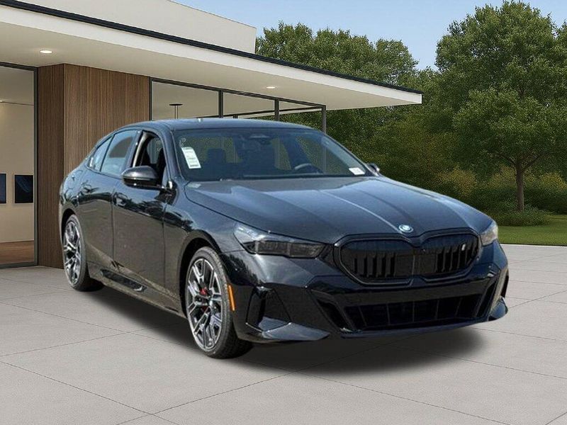 Used 2027 BMW i5 eDrive40Image 5