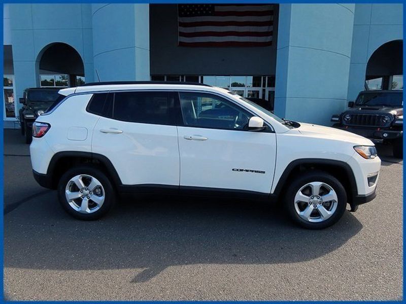 2021 Jeep Compass LatitudeImage 2