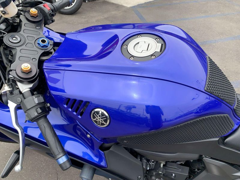 New 2025 Yamaha YZF-R7 Image 21