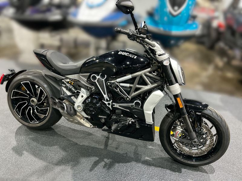 Used 2023 Ducati XDIAVEL S Image 11