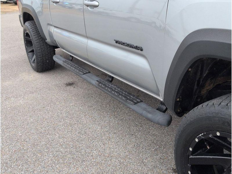 Used 2017 Toyota Tacoma TRD Off RoadImage 11