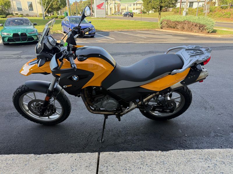2013 BMW G 650 GS Image 2