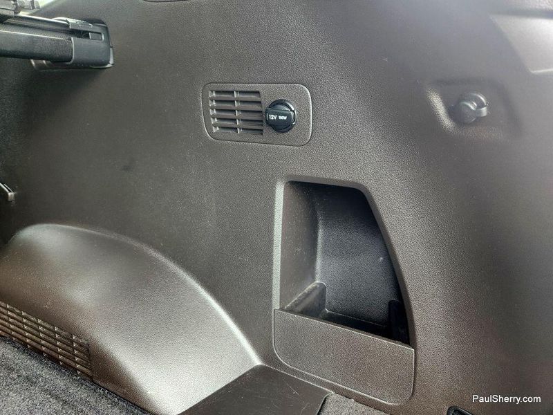 Used 2019 Hyundai Santa Fe SELImage 20
